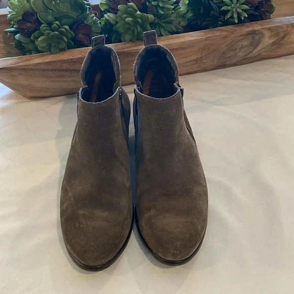 Paul Green Jillian Ankle Bootie suede boots UK women’s 6.5 US women’s size 9 EUC - Picture 2 of 8